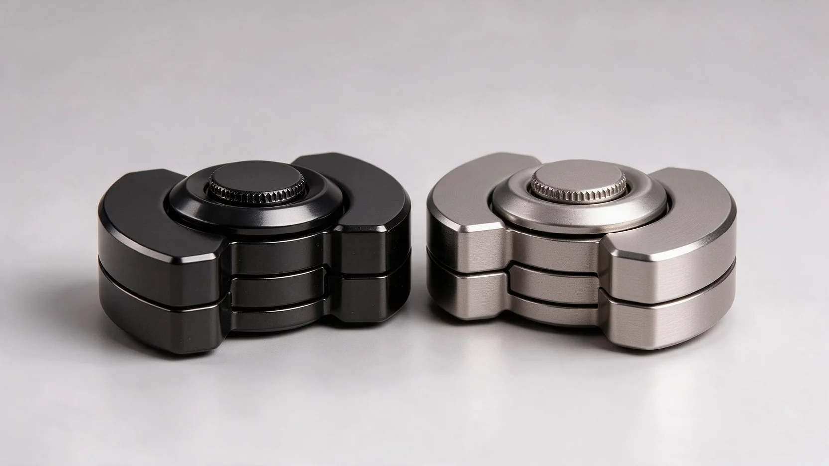 Zinc Alloy 3-in-1 Fidget Spinner Set - Black & Silver: side elevation view